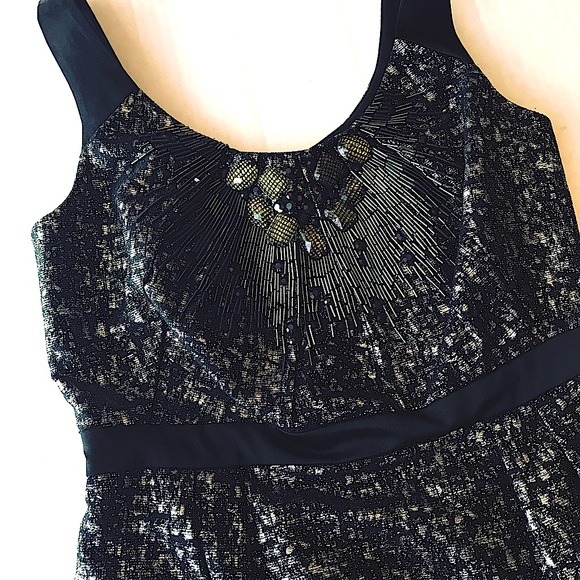 Carmen Marc Valvo Holiday Cocktail Party Dress - Picture 2 of 3